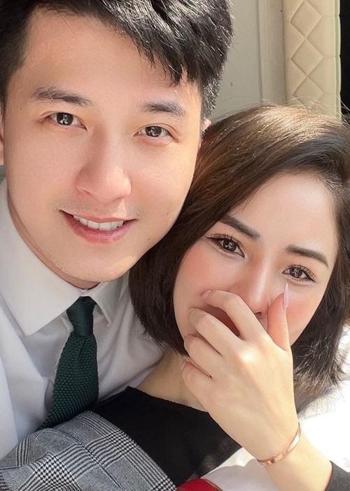 Chuyện tình giữa Huỳnh Anh và Bạch Lan Phương gây chú ý khi bắt đầu công khai vào tháng 10/2020.