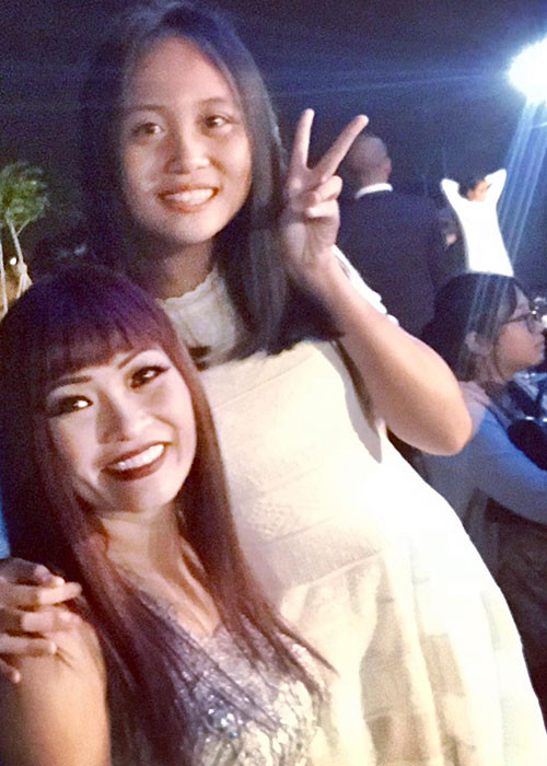 Hot Face sao Việt 24h: Phương Thanh chia sẻ con gái của cô cảm thấy tội cho chồng của mẹ. “Mẹ dữ quá mà mẹ sẽ ăn hiếp chồng của mẹ”, con gái Phương Thanh nói với mẹ. Cách đây không lâu, nữ ca sĩ úp mở sẽ kết hôn vào năm 2018.