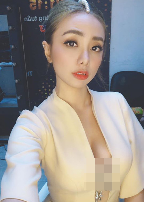 Hiện tại, cô ca hát, đóng phim, làm MC, tham gia các show truyền hình.
