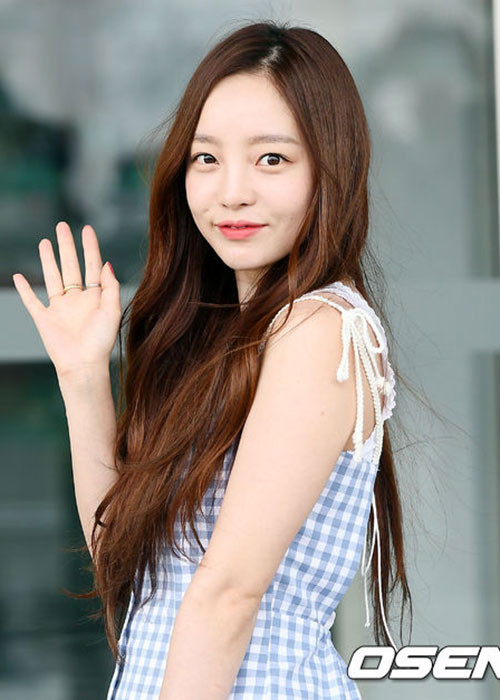 Cái tên Goo Hara dần trôi vào quên lãng khi cô vướng những lùm xùm đời tư.