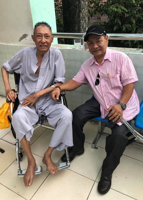 Khán giả khâm phục tinh thần lạc quan của nghệ sĩ Lê Bình.