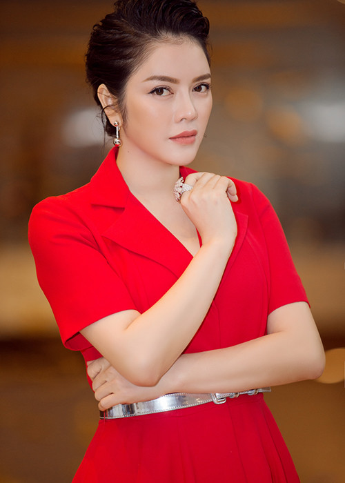 Sắp tới, Lý Nhã Kỳ sẽ lên đường tới Cannes và tham dự sự kiện khai mạc cũng như hầu hết các hoạt động chính của Liên hoan phim (diễn ra từ ngày 17-28/5).
