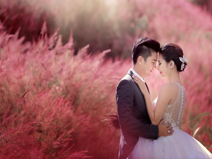 Tháng 1/2016, Vân Trang lên xe hoa. Nữ diễn viên gốc Tiền Giang bày tỏ, khi mới gặp Quân Lê, cô chắc đây chính là người cô muốn cưới làm chồng, muốn về chung một nhà.