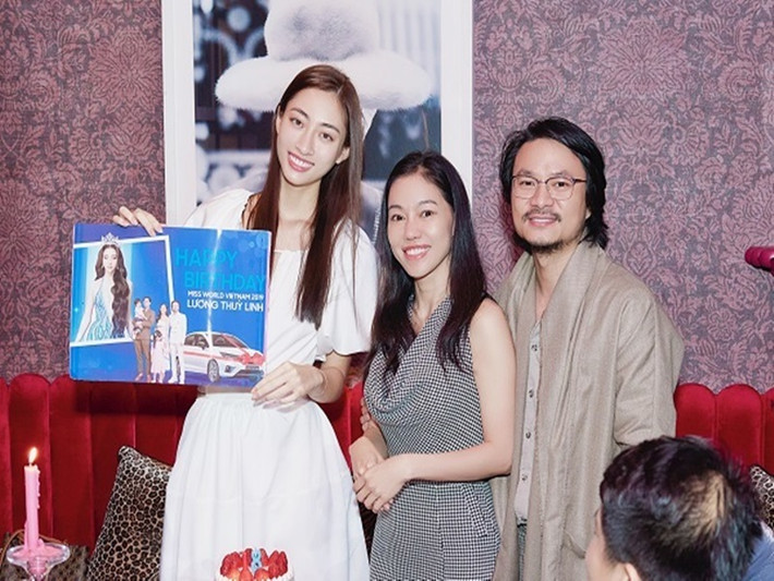 Lương Thùy Linh vừa nhận được xe hơi từ vợ chồng "bà trùm hoa hậu" Phạm Kim Dung nhân dịp sinh nhật. Ảnh: Sen Vàng