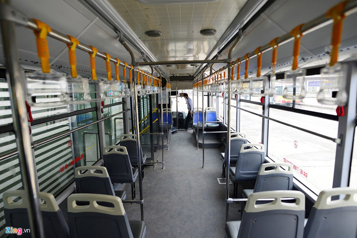 Theo Ban quản lý, thực tế giá xe buýt BRT do Nhà thầu Trường Hải (THACO) cung cấp theo quyết định phê duyệt trúng thầu khoảng 5,03 tỷ đồng/xe. Trong đó, giá xe đã bao gồm thuế là 4,91 tỷ đồng/xe, còn lại là các chi phí vận hành, đào tạo lái xe và nộp thuế VAT...