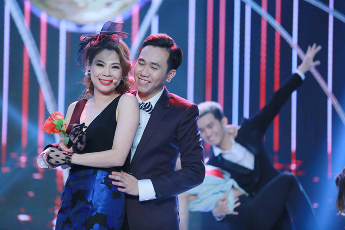Với Anh Đức, Thanh Thảo chọn ca khúc “Ôi tình yêu” vô cùng sôi động. Bài hát được cặp đôi làm mới theo phong cách jazz cùng phần vũ đạo nóng bỏng khiến khán giả vô cùng hào hứng. Giống Mr Đàm và Hoàng Bách, Thanh Hà đánh giá cao ý tưởng dàn dựng của Anh Đức nhưng cô nhắc nhở thí sinh cần hát tốt hơn.