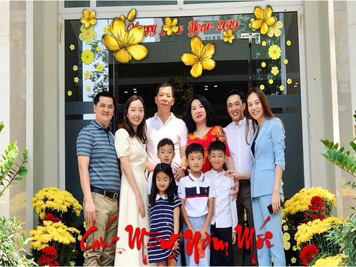 Đàm Thu Trang từng chia sẻ về mẹ chồng: “Cảm ơn mẹ Loan đã dạy con nhiều điều. Từ lâu, con đã xem mẹ như người mẹ thứ hai của mình". Ảnh: FBNV