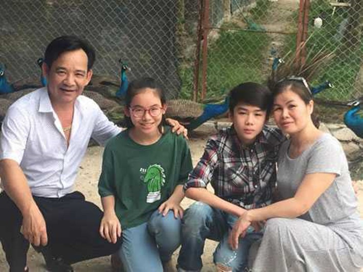 "Nếu không phải cô ấy, thì không biết đời tôi sẽ ra sao", Quang Tèo tâm sự. Ảnh: Yan
