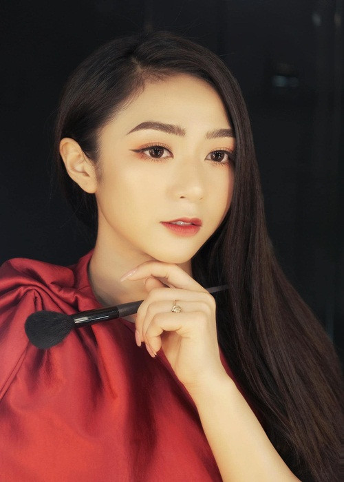 Hà Thanh Xuân và Quang Lê không chỉ là cặp song ca ăn ý mà còn có mối quan hệ thân thiết.