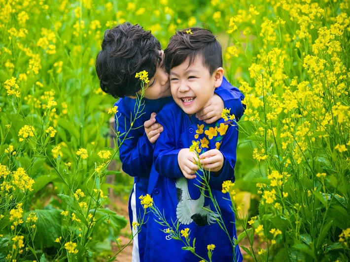 Hai con trai của Phan Anh đáng yêu ngày còn nhỏ.