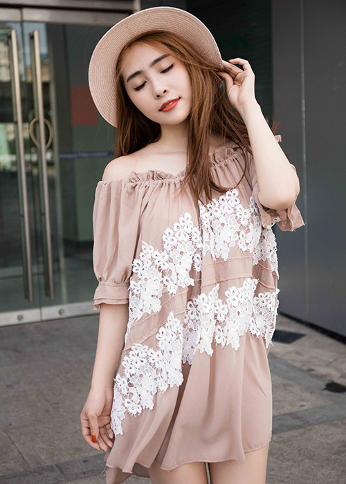 Năm 2014, Quỳnh Nga lên xe hoa với người mẫu Doãn Tuấn. Kể từ khi lập gia đình, nữ diễn viên gần như “ở ẩn”.