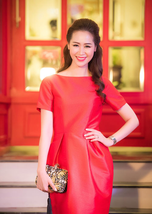 Bà mẹ một con khoe nhan sắc được khen ngợi ngày càng mặn mà.