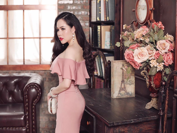 Dù có chiều cao khiêm tốn, Trương Phương vẫn quyến rũ với số đo ba vòng chuẩn.