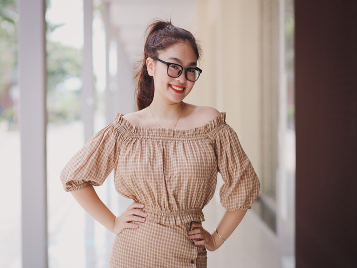 Thiện Nhân còn tố bị anh chị bạo hành đến mức phải nhập viện. Cô kể: “Chị gái từng tát tôi đến mức phải nhập viện. Một lần, tôi với anh trai xích mích và liền bị đấm sưng một bên mắt. Đồ đạc của tôi, cứ tức lên là anh chị lại đập phá rồi mắng chửi, rất nhiều lần". Ảnh: FBNV