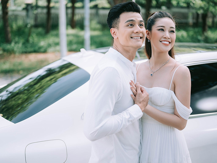 Vĩnh Thụy - Khánh Vân thường xuyên đồng hành do cùng làm đại sứ cho một thương hiệu.