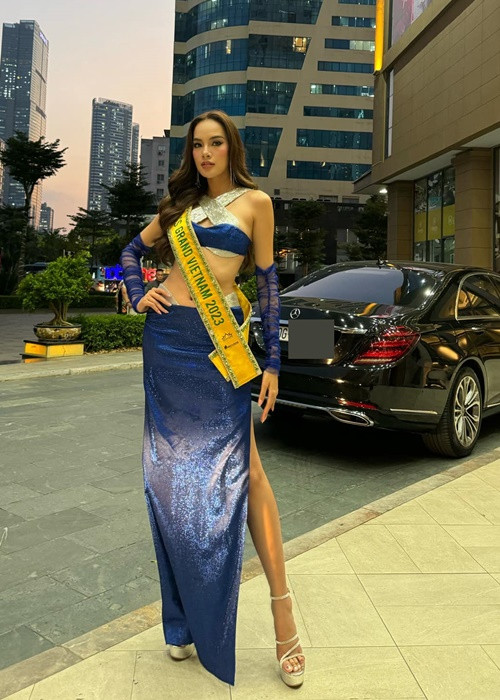 Miss Grand International 2023 - Hoa hậu Hòa bình Quốc tế 2023 đang diễn ra tại Việt Nam. Đại diện Việt Nam - Lê Hoàng Phương cùng các thí sinh vừa tham gia sự kiện Welcome Party.