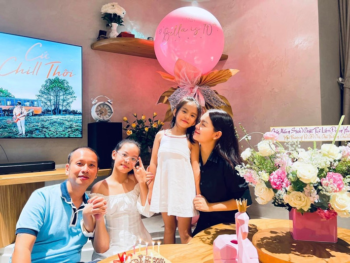 Tuệ Lâm - con gái đầu lòng của Phạm Quỳnh Anh và Quang Huy vừa đón sinh nhật lần thứ 10. Ảnh: FBNV