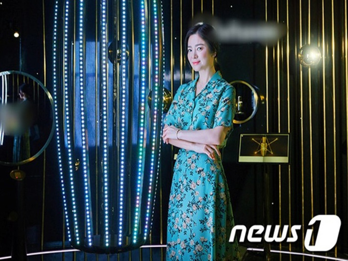 Thời điểm đó, Song Hye Kyo đang vướng tin đồn ly hôn Song Joong Ki. Ảnh: News1