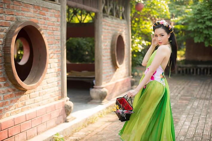 Băng Di đang nhận được sự chú ý của nhiều khán giả khi có tên trong dàn diễn viên phim "Cậu Vàng".