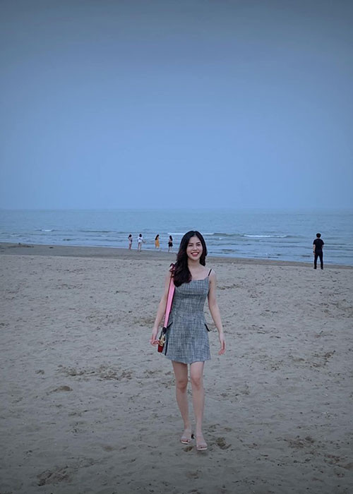 Nhan sắc của Trần Hương ngày càng mặn mà khiến nhiều người không khỏi ngỡ ngàng.