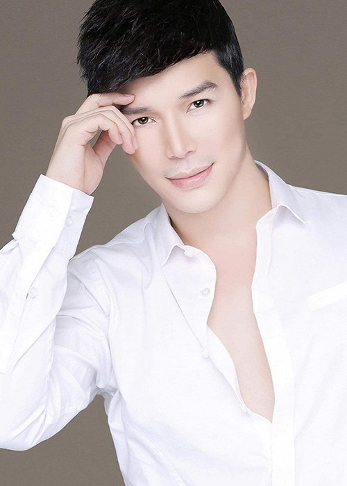 Nathan Lee và Leto Lama bất ngờ tái hợp vào năm 2010. Tuy nhiên, năm 2011, nam ca sĩ xác nhận chuyện tình 10 năm của anh đã kết thúc. Ảnh: Người lao động