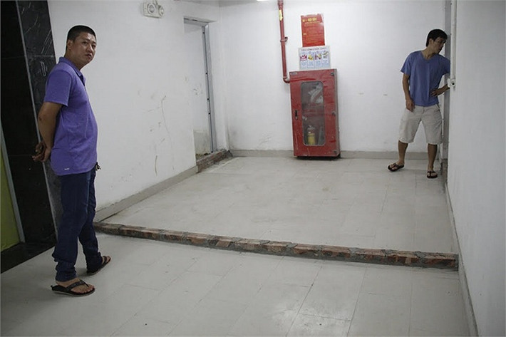 Chủ đầu tư phải xây "con lươn" để chặn nước tràn ra sàn