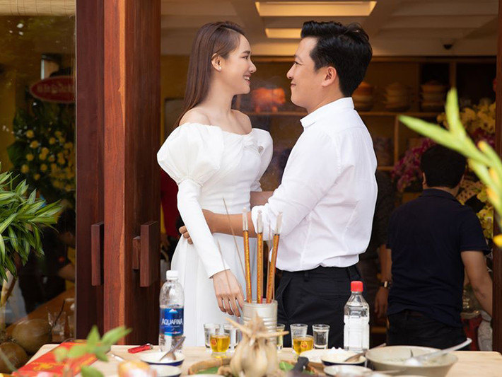 Sau khi kết hôn, Trường Giang kiếm được bao nhiêu tiền đều đưa bà xã quản lý.