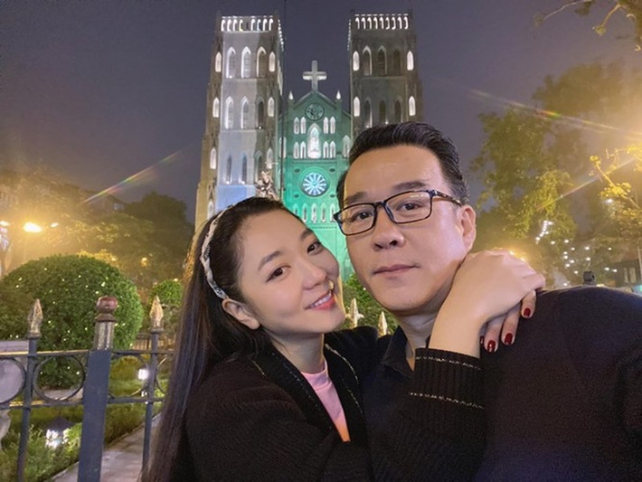 Một thời gian sau hôn lễ, cả hai phát sinh nhiều vấn đề và không phù hợp trong mọi tư tưởng. Hà Thanh Xuân gần như bị trầm cảm. Nữ ca sĩ khẳng định, cô và Thắng Ngô chưa đăng ký kết hôn.