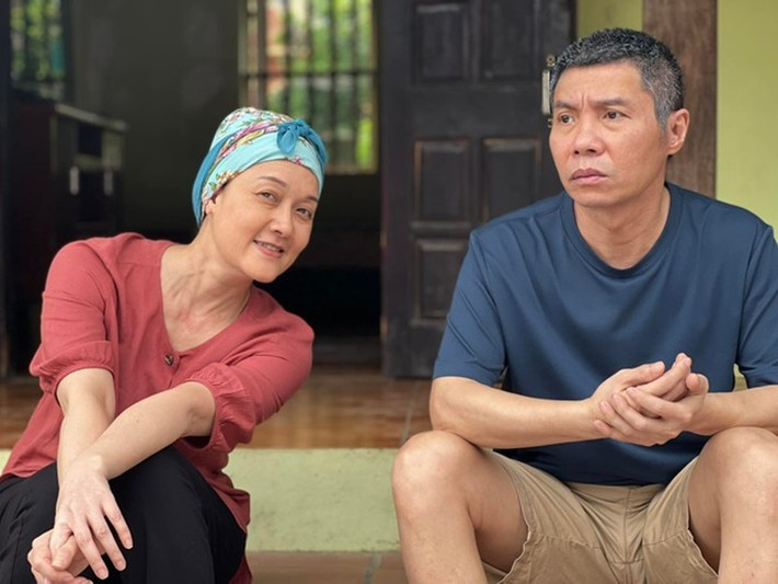 Theo đạo diễn - NSƯT Vũ Trường Khoa, việc mời Công Lý vừa là nhu cầu trong bộ phim, vừa là để kéo nam nghệ sĩ quay trở lại với công việc, mang đến nguồn động lực để anh vượt qua giai đoạn khó khăn. Ảnh: FBNV