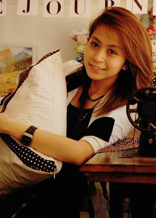 Khi mới bước chân vào showbiz, Gil Lê vẫn để tóc dài như ngày nhỏ. Ảnh: Saostar