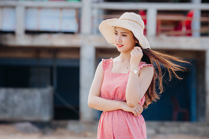 Diệu Ngân hiện bị loại khỏi chung kết Hoa hậu Việt Nam 2018.
