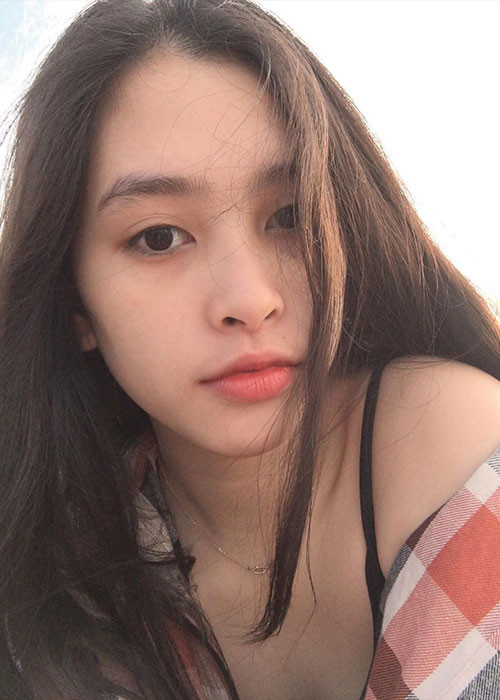 Tiểu Vy là học sinh trường THPT Trần Quý Cáp, Quảng Nam.