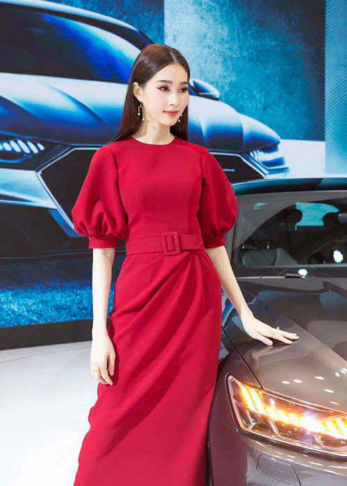 Không dao kéo, nàng hoa hậu vẫn lão hóa ngược khiến ai nấy đều ghen tỵ.