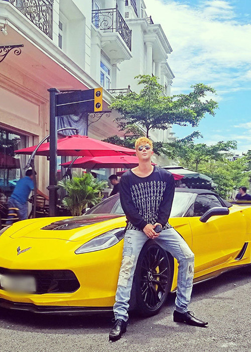 Dù không chạy show nhiều như các đồng nghiệp nhưng Nathan Lee vẫn có cuộc sống sang chảnh.