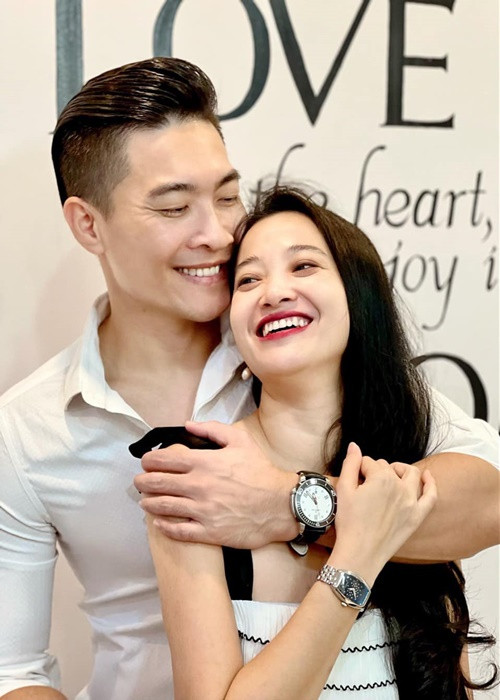 Hồng Phượng và Quốc Nghiệp hiện tại có hai con chung: 1 trai, 1 gái. Ảnh: FBNV