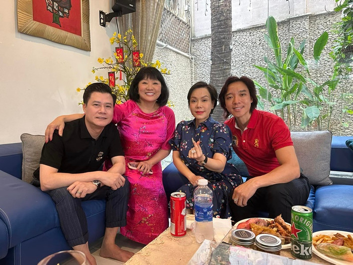 Vừa qua, Quang Dũng đón Tết Nguyên đán ở Việt Nam. Ảnh: FBNV