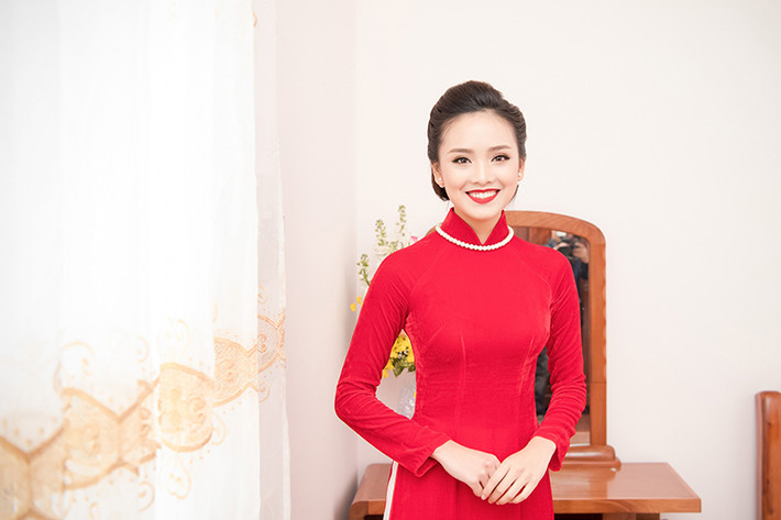 Xinh đẹp, thông minh và sạch scandal, Tố Như được không ít cư dân mạng yêu mến.
