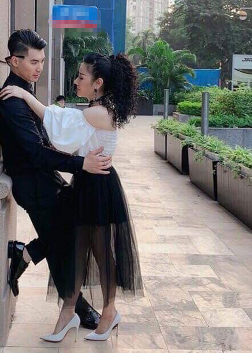Kết hôn với nữ doanh nhân hơn tuổi, nam diễn viên quyết định ra Hà Nội sinh sống.