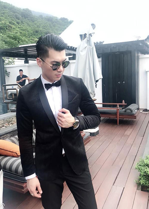 Mới đây, trên trang cá nhân, Trương Nam Thành bất ngờ chia sẻ: "Giờ G đã tới". Dòng tâm sự của nam diễn viên làm dấy nghi vấn anh bí mật làm đám cưới với doanh nhân Thu Huyền.