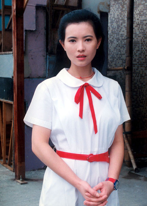 Bố mẹ qua đời cũng là cú sốc đối với Lam Khiết Anh.