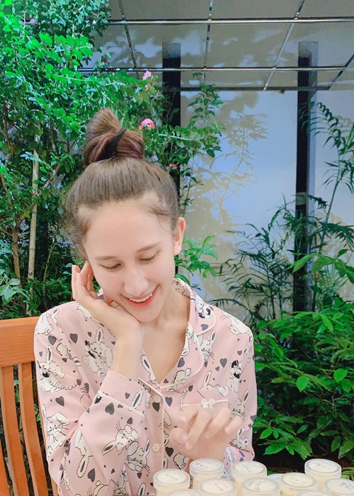 Diana có cuộc sống khá im ắng sau cuộc thi Hoa hậu Hoàn vũ Việt Nam 2019.
