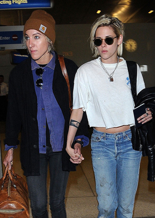 Kristen Stewart từng hẹn hò Robert Pattinson nhưng sau cuộc tình này, mỹ nhân Hollywood hẹn hò đồng giới.