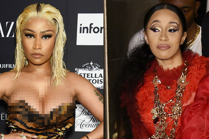 Tháng 9/2018, theo video chia sẻ trên mạng xã hội, 2 nữ rapper nổi tiếng Hollywood Cardi B và Nicki Minaj choảng nhau tại sự kiện. Người bị giật tóc, kẻ bị ném guốc. Sau cuộc ẩu đả, Cardi B đã ra về với một u trên trán. Ảnh: Justjared