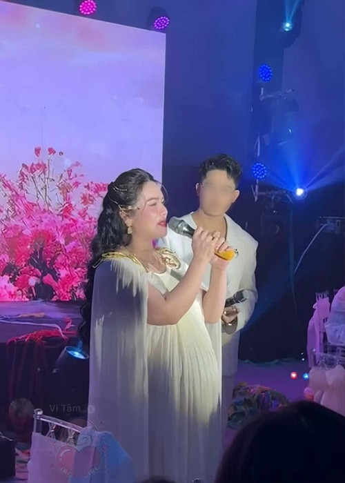 Thông tin Nhật Kim Anh mang bầu lần 2 khiến nhiều người bất ngờ bởi nữ diễn viên giữ kín tin vui trong 9 tháng qua. Ảnh: Dân Việt.
