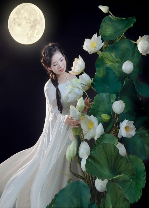 Không chỉ tài năng, con gái nghệ sĩ Thanh Thanh Hiền còn sở hữu nhan sắc xinh đẹp. Ảnh: FB Hoàng Thái Phương.