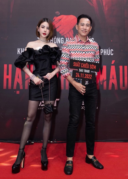 Diễn viên Hữu Tiến từng đóng bộ phim "Đồng tiền xương máu", "Cánh buồm ảo ảnh". Sau khi ly hôn, anh "gà trống nuôi con". Một trong hai người con của Hữu Tiến là Nguyễn Lê Thủy Tiên (sinh năm 1995).
