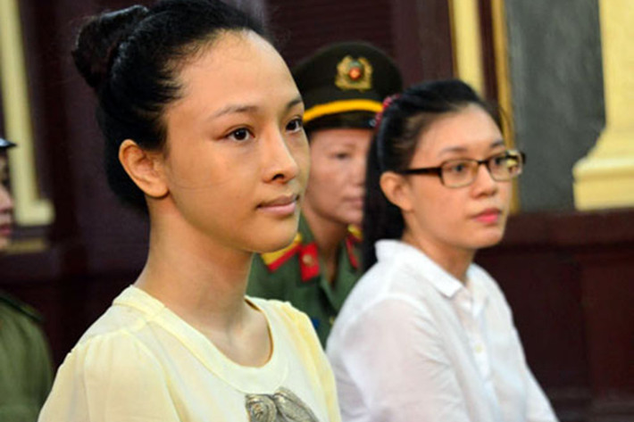 Trương Hồ Phương Nga - Hoa hậu người Việt tại Nga 2007 là mỹ nhân Việt mới nhất lao đao vì chuyện tình với đại gia. Cụ thể, tháng 3/2015, cô bị bắt vì cáo buộc lừa đảo chiếm đoạt 16,5 tỷ đồng của ông Cao Toàn Mỹ.