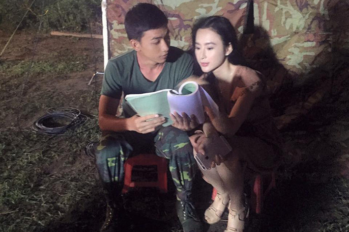 Những ngày quay phim “Sứ mệnh trái tim”, “bà mẹ nhí” và nam người mẫu có cơ hội tiếp xúc với nhau thường xuyên.