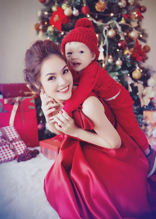 Cuộc hôn nhân của Dương Cẩm Lynh và ông xã Anh Khoa tan vỡ cách đây 3 tháng. Thế nhưng, gần đây, nữ diễn viên mới chia sẻ điều này với công chúng.