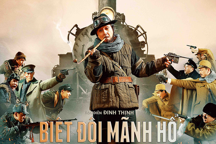 “Biệt đội mãnh hổ” lấy bối cảnh năm 1941, trên tuyến đường sắt Tân Phổ xuyên qua khu vực thành phố Tảo Trang. Nội dung phim kể về một đội quân du kích nhân dân nhằm chống lại quân Nhật. Tại Việt Nam, phim công chiếu ngày 30/12. (Ảnh: ĐPCC)